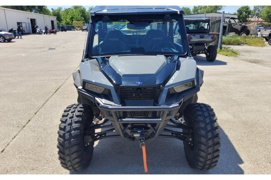 2023 Polaris Industries GENERAL XP 4 1000 ULTIMATE - AVALANCHE GRAY Ultimate