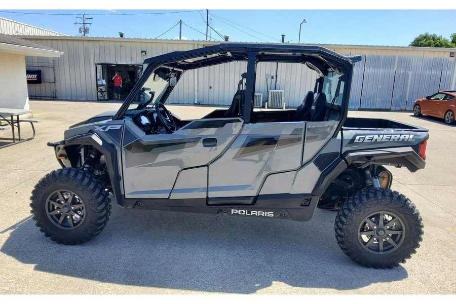 2023 Polaris Industries GENERAL XP 4 1000 ULTIMATE - AVALANCHE GRAY Ultimate