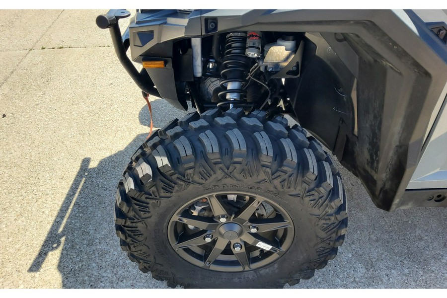 2023 Polaris Industries GENERAL XP 4 1000 ULTIMATE - AVALANCHE GRAY Ultimate