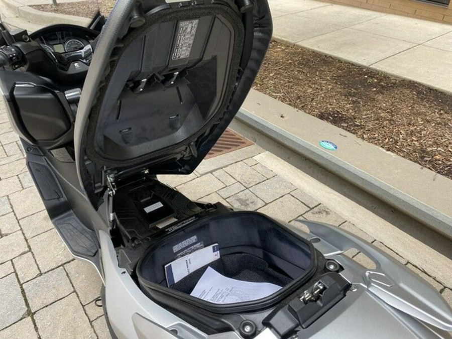 2022 Suzuki Burgman 400