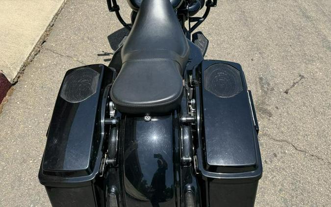 2012 Harley-Davidson® FLTRX - Road Glide® Custom