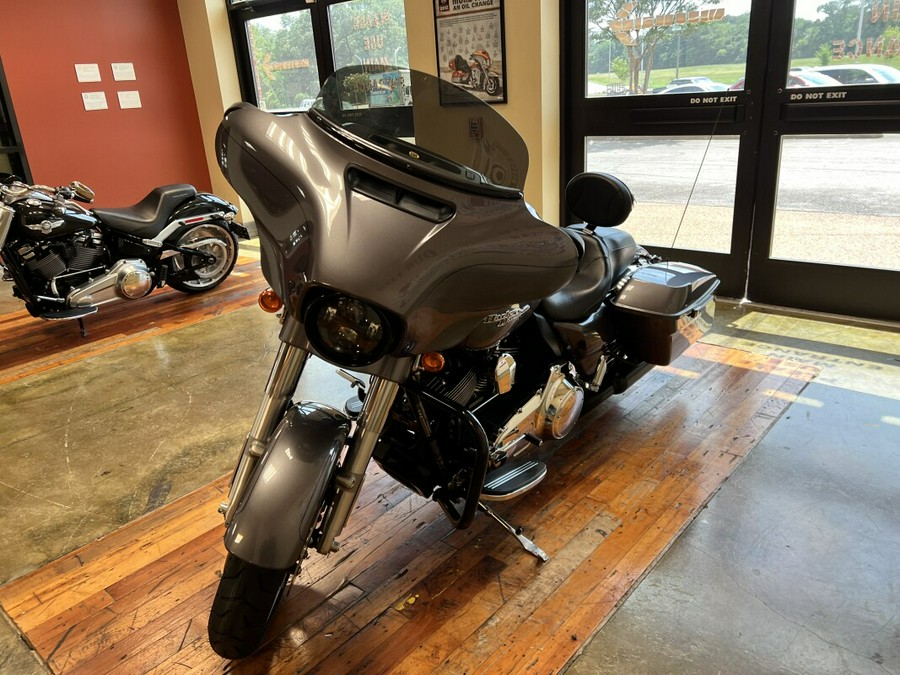 2014 Harley-Davidson Street Glide Special