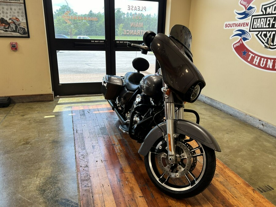 2014 Harley-Davidson Street Glide Special