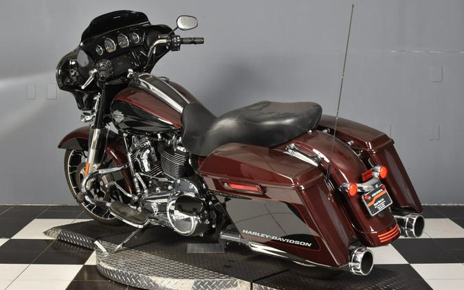 2022 Harley-Davidson Street Glide Special