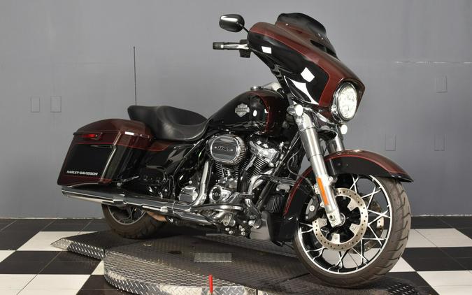 2022 Harley-Davidson Street Glide Special