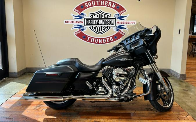 2015 Harley-Davidson Street Glide Special