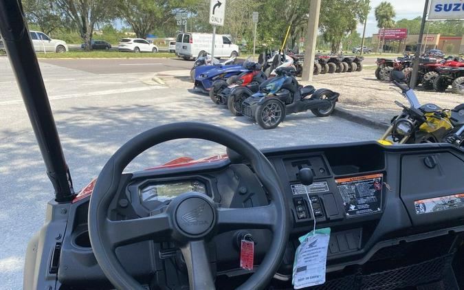 2025 Honda® Pioneer 1000-5 Deluxe