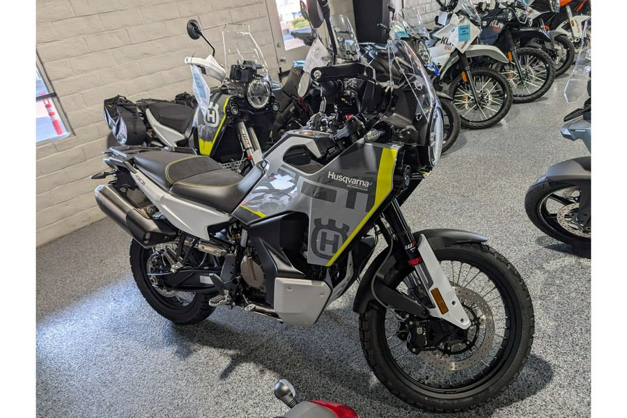 2025 Norden 901 - Husqvarna Motorcycles