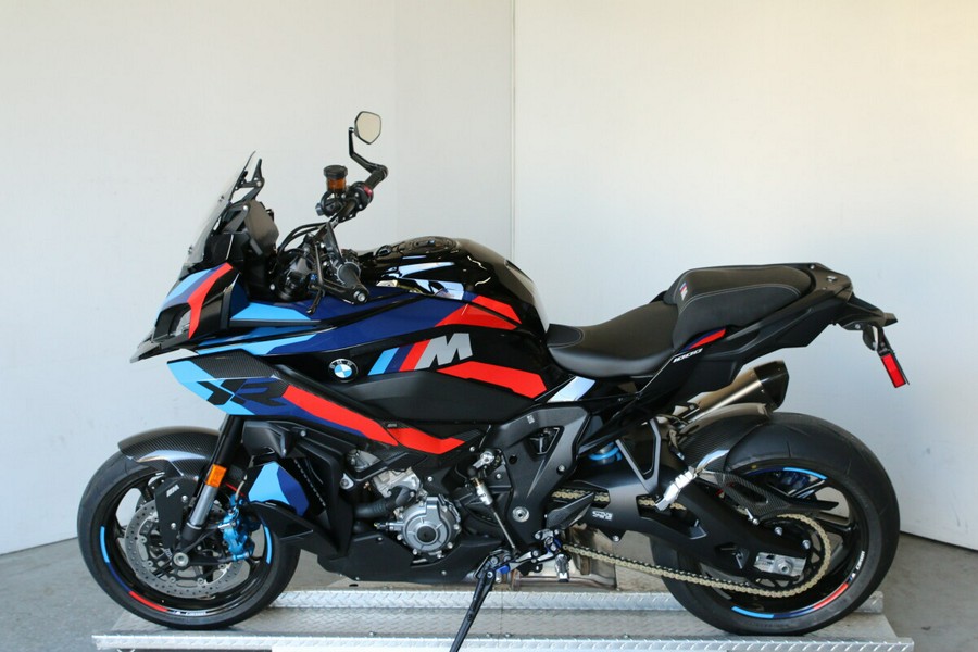 2024 BMW M 1000 XR