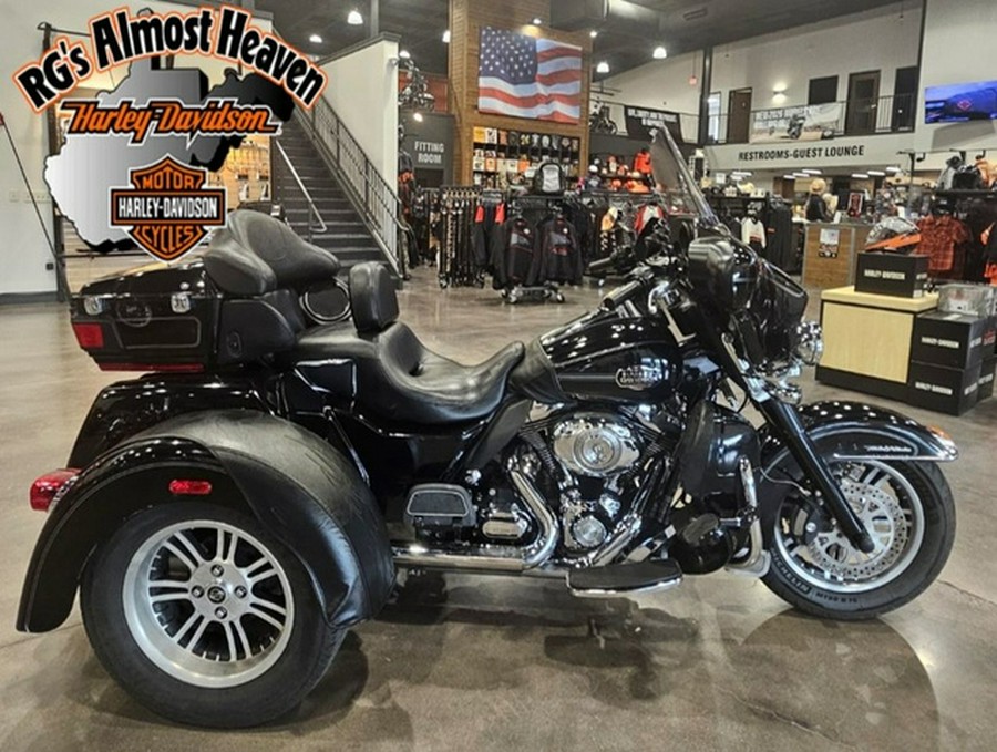2013 Harley-Davidson FLHTCUTG - Tri Glide Ultra Classic