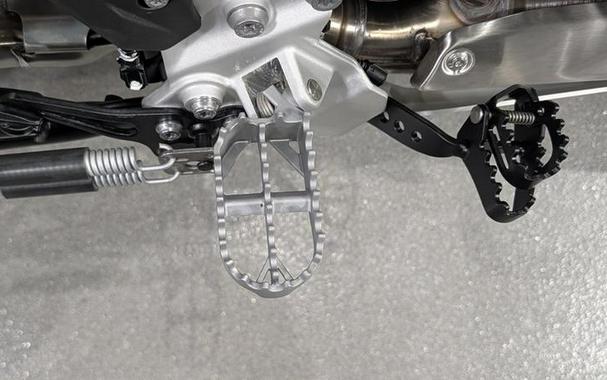 2025 BMW F 900 GS Adventure Black Storm Metallic