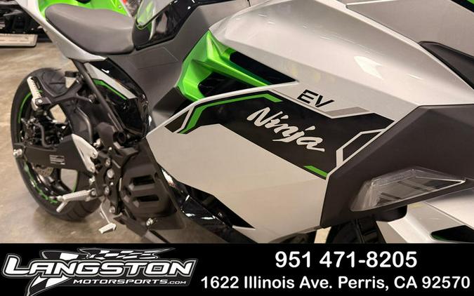 2024 Kawasaki Ninja® e-1 ABS