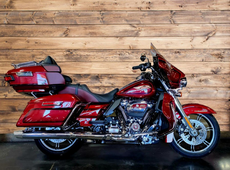 2023 Harley-Davidson® FLHTKANV - Ultra Limited Anniversary Edition