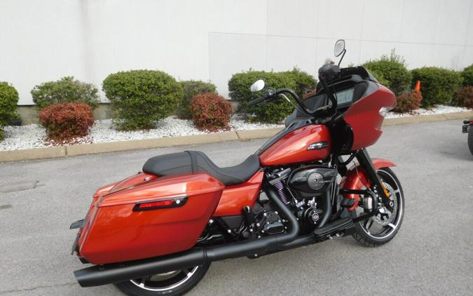 FLTRX 2024 Road Glide®