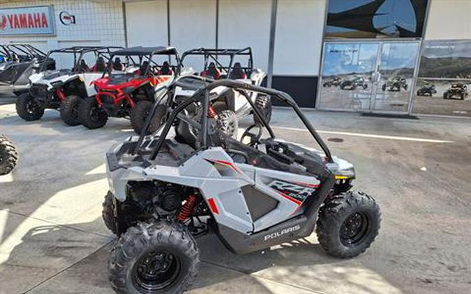 2024 Polaris RZR 200 EFI