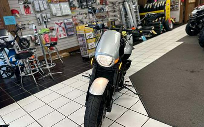 2018 Suzuki Boulevard M109R B.O.S.S.