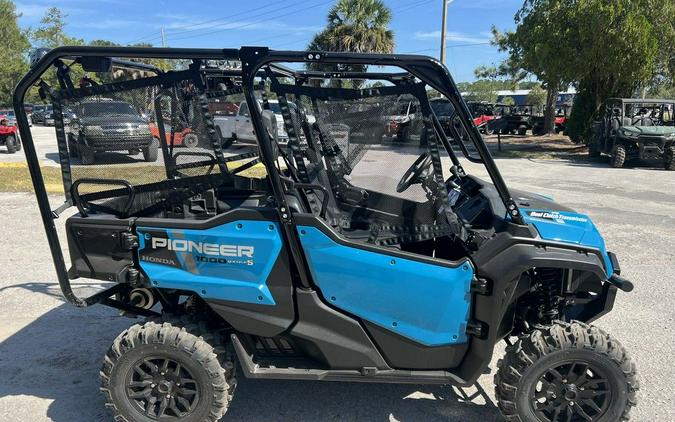 2025 Honda® Pioneer 1000-5 Deluxe