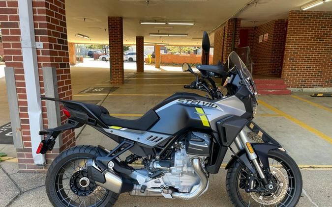 2024 Moto Guzzi Stelvio