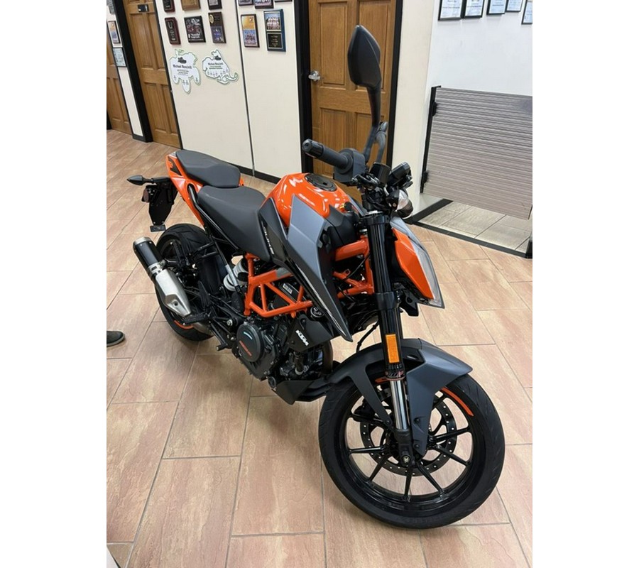 2021 KTM Duke 390