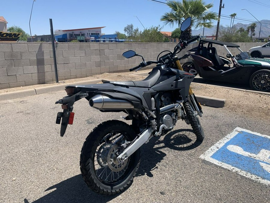 2025 Suzuki DR-Z4SM