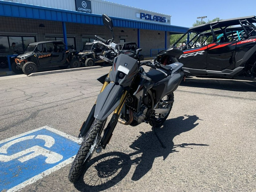 2025 Suzuki DR-Z4SM
