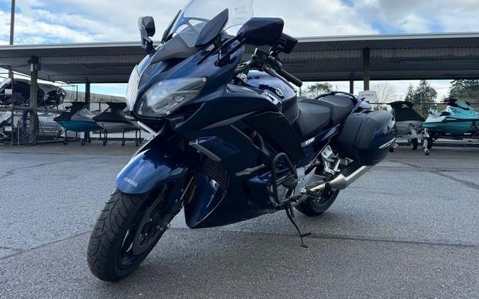 2023 Yamaha FJR1300ES