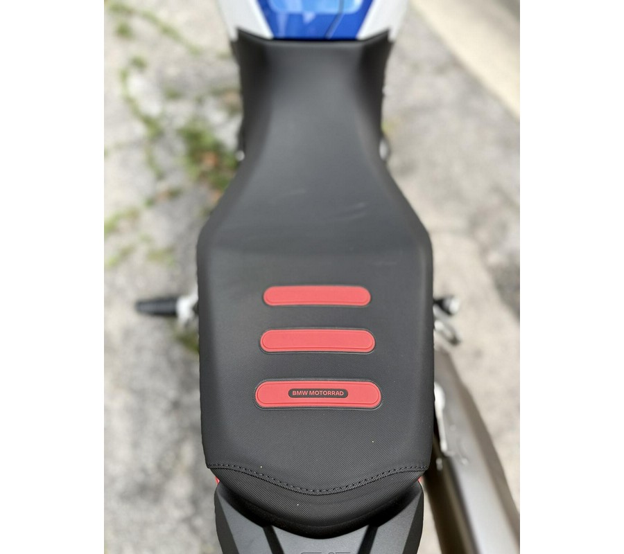 2026 BMW F 900 GS