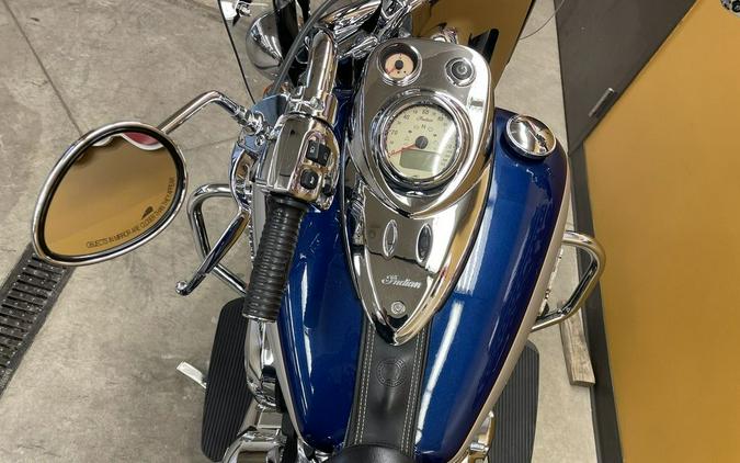 2017 Indian Motorcycle® Springfield™ Blue Sapphire Over Star Silver