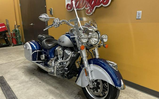 2017 Indian Motorcycle® Springfield™ Blue Sapphire Over Star Silver