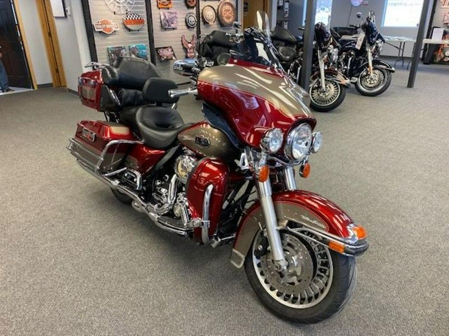 2009 Harley-Davidson® FLHTCU - Ultra Classic® Electra Glide®