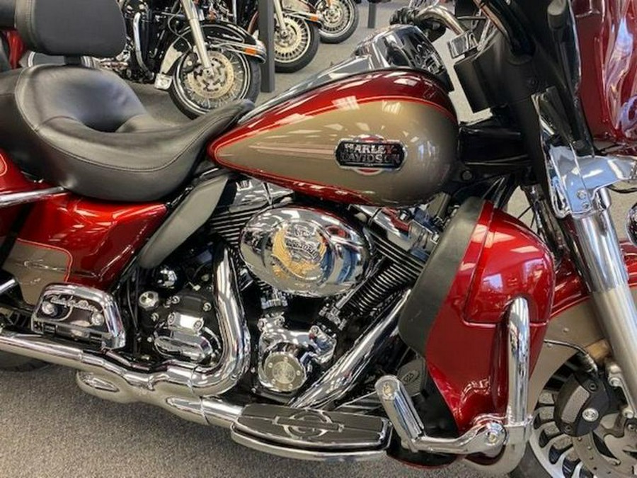 2009 Harley-Davidson® FLHTCU - Ultra Classic® Electra Glide®