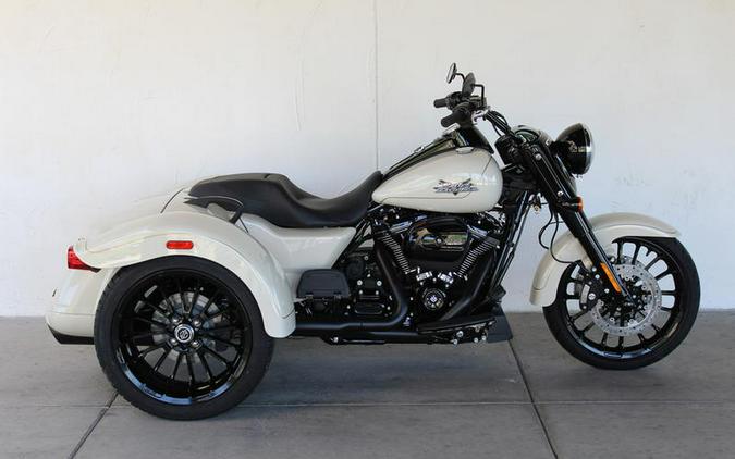 2023 Harley-Davidson® FLRT - Freewheeler®