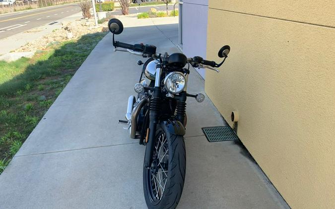 2017 Triumph BOBBER