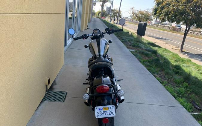 2017 Triumph BOBBER