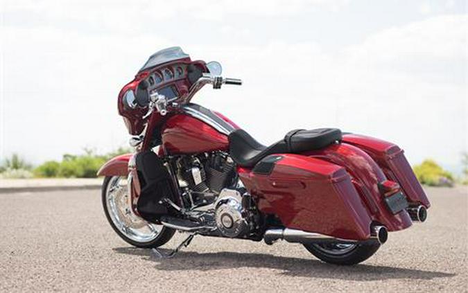 2016 Harley-Davidson CVO™ Street Glide®