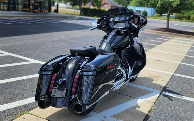 2015 Harley-Davidson CVO Street Glide