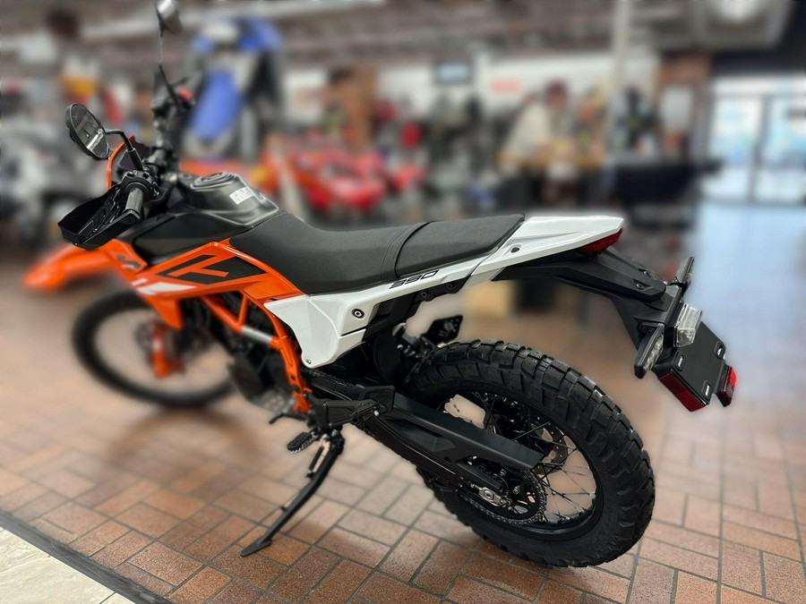 2025 KTM 390 ENDURO R