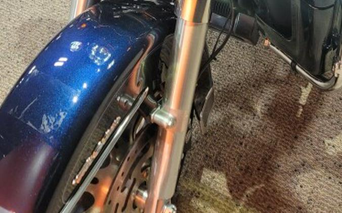 FLHTCUTG 2013 Tri Glide™ Ultra Classic®