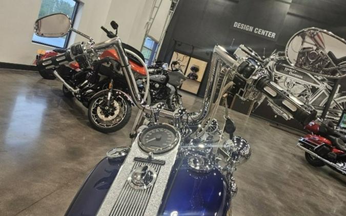 2007 Harley-Davidson FLHRC - Road King Classic