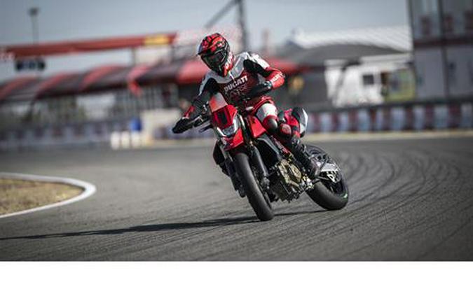 2026 Ducati Hypermotard 698 Mono RVE