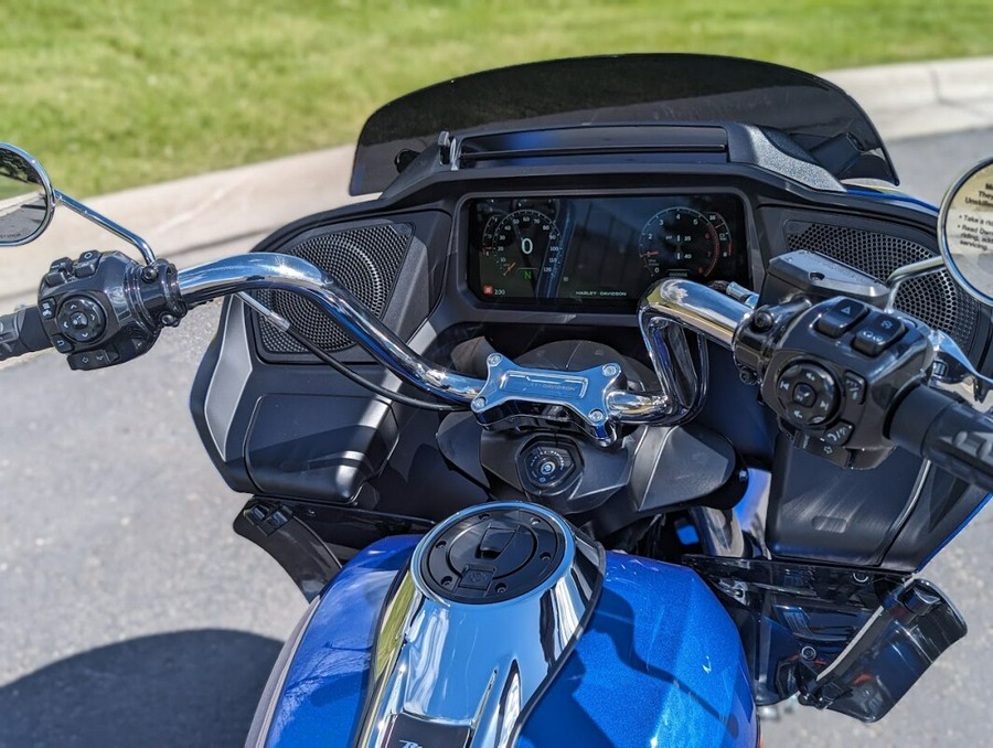 2024 Harley-Davidson Road Glide® Blue Burst