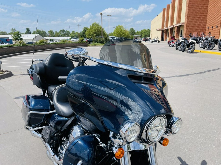 2016 Harley-Davidson Ultra Limited FLHTK