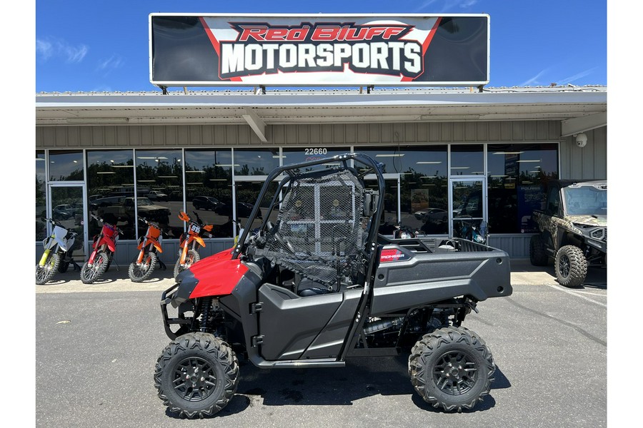 2025 Honda Pioneer 700 Deluxe