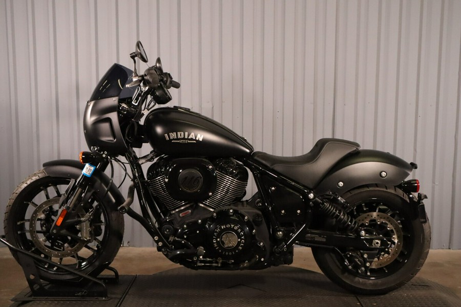 2023 Indian Motorcycle Sport Chief Dark Horse