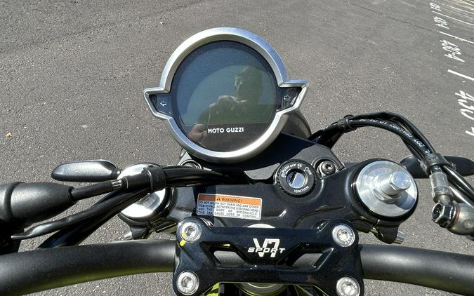 2026 Moto Guzzi V7 Sport