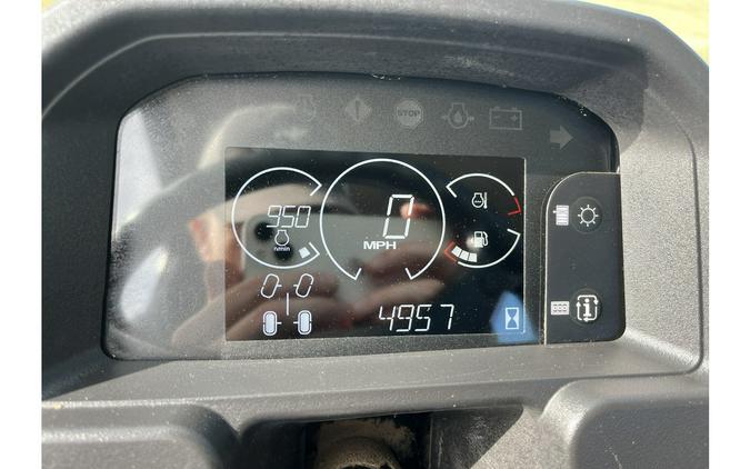 2023 John Deere GATOR XUV 835M HVAC