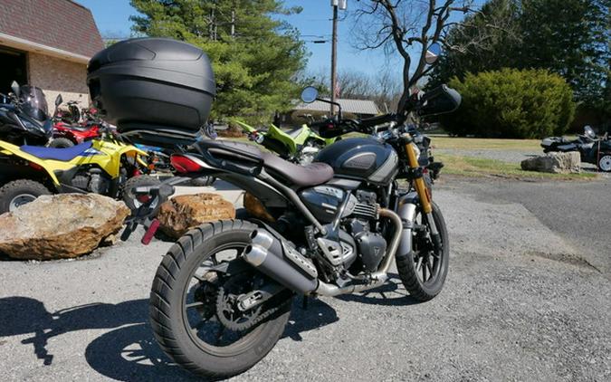 2024 Triumph Scrambler 400 X Phantom Black / Silver Ice