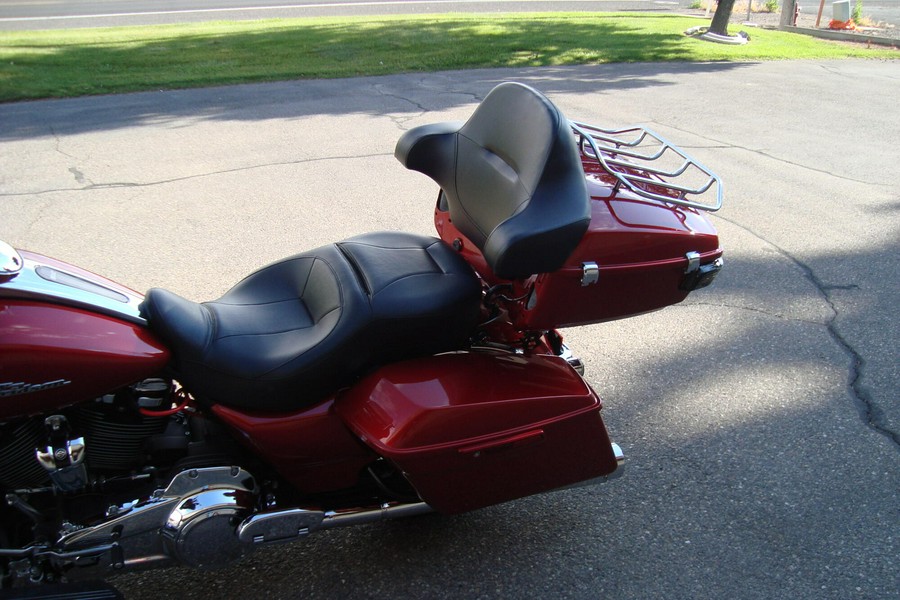 2019 Harley-Davidson® Street Glide® Wicked Red