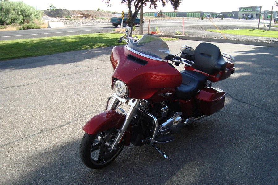 2019 Harley-Davidson® Street Glide® Wicked Red
