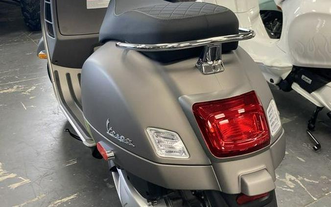 2023 Vespa GTS Super 300 Tech